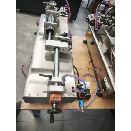 Dozownica półautomatyczna z podawaniem od góry 1